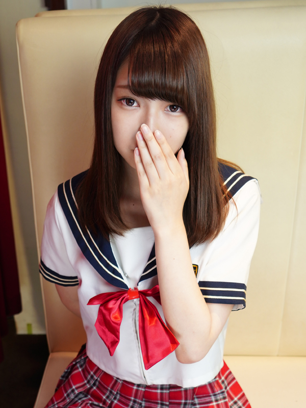 踊れ！チンチコリン・新大阪店 グミ 26歳 T：162cm　B：85(D)　W：55　H：87