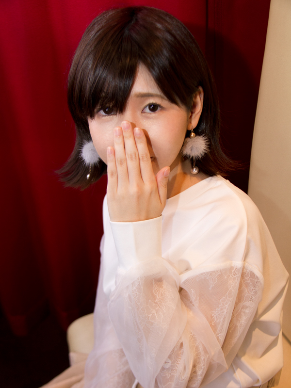 踊れ！チンチコリン・新大阪店 みゆう 26歳 T：154cm　B：84(D)　W：55　H：83